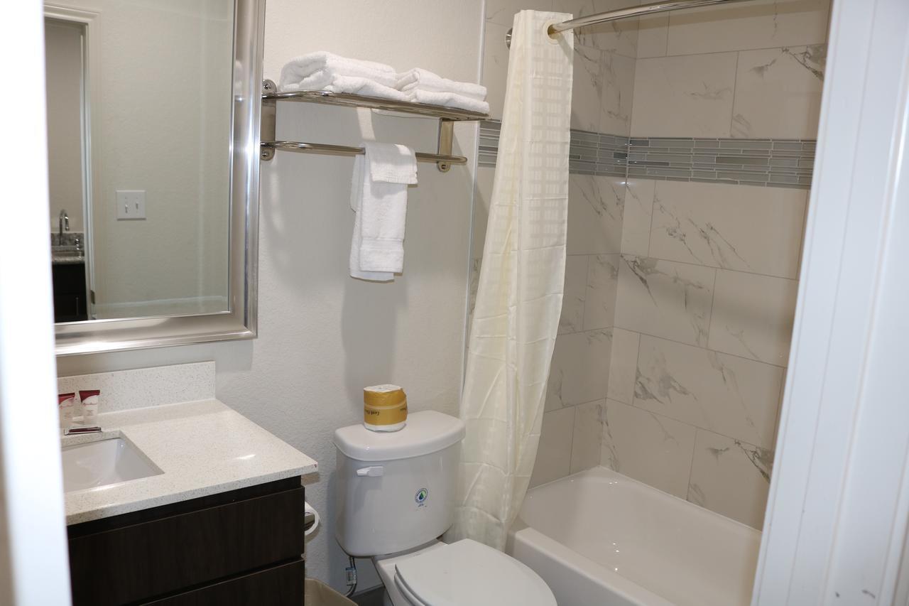 Scottish Inn & Suites - Iah Airport Humble Eksteriør billede